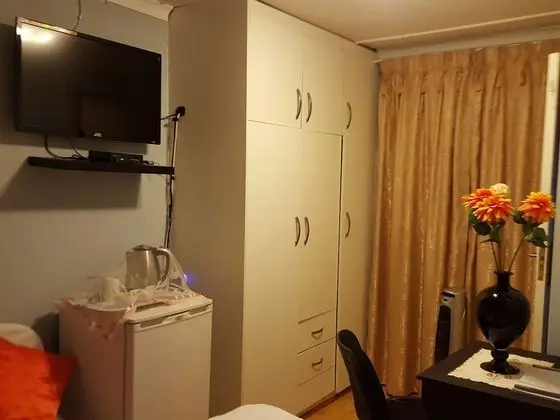 Tek Büyük Yataklı Oda