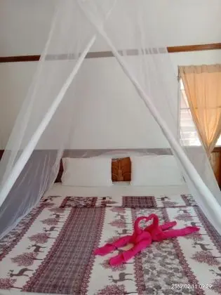 One bedroom chalet (Air-con)