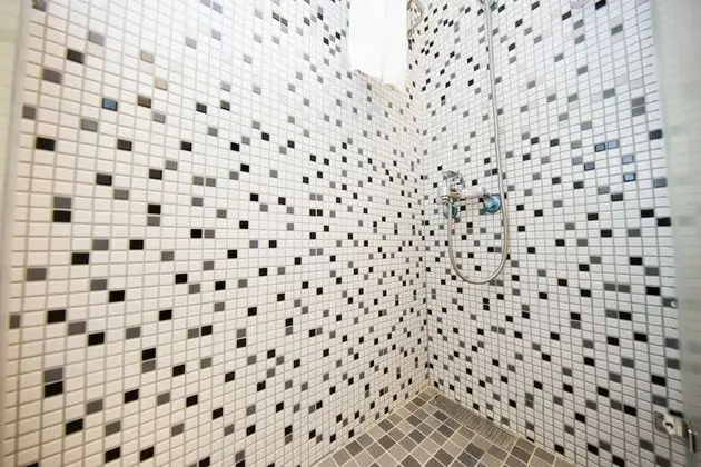 Standard Tek Büyük Yataklı Oda, 1 Çift Kişilik Yatak, Ortak Banyo