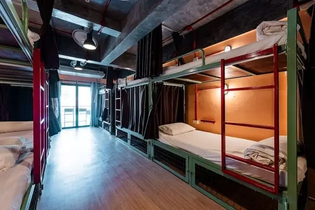 Mixed 4 Beds Dorm
