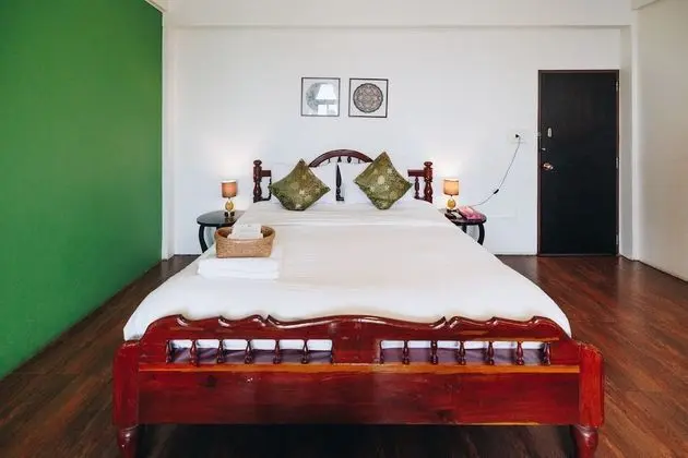 Double Room with Shared Bathroom