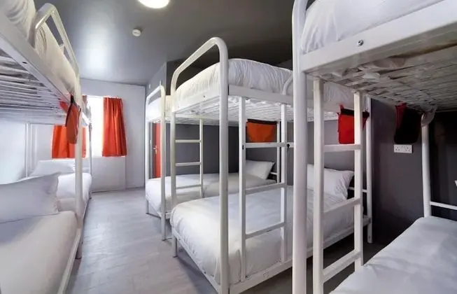 Ortak Ranzalı Oda, Banyolu/Duşlu (10 beds)