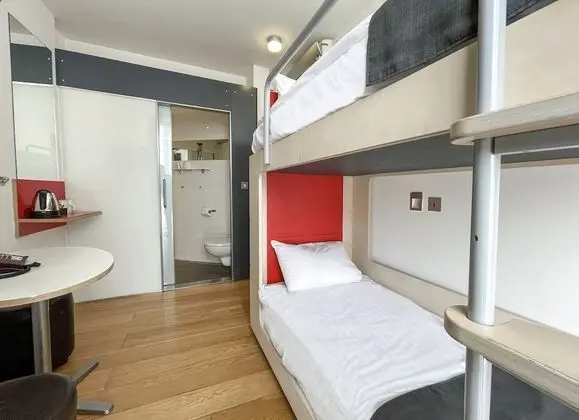 Standard İki Ayrı Yataklı Oda (Bunk beds)