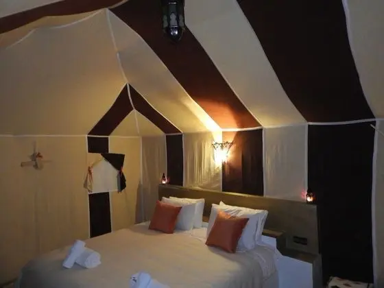 Oda, 1 Yatak Odası, Şömine