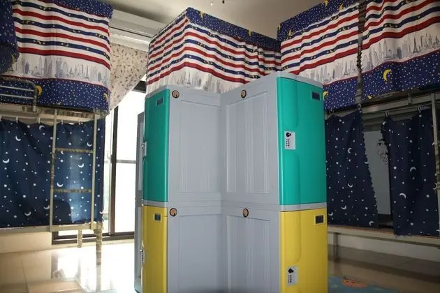 Ortak Ranzalı Oda, Ortak Banyo