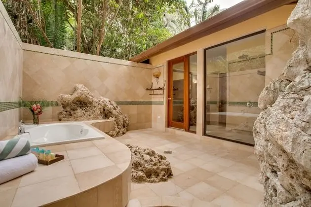 Creekside Cottages