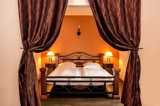 Deluxe Tek Büyük Yataklı Oda (202 großes Doppelzimmer)