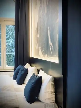 Üç Kişilik Oda