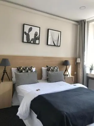 Tek Büyük Yataklı Oda