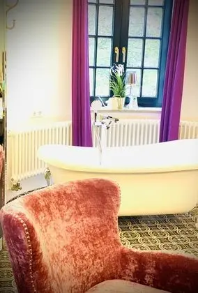 Deluxe Dört Kişilik Oda, Balkon (free standing tub)