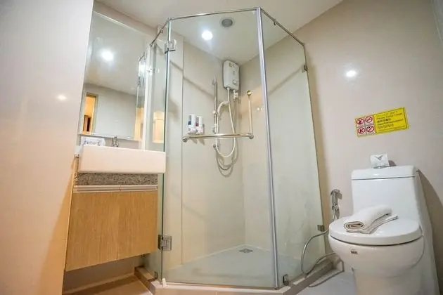 Deluxe Family Room - Building 1