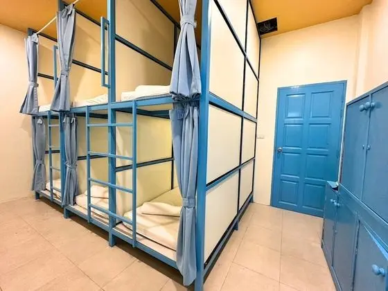 Mixed Dormitory