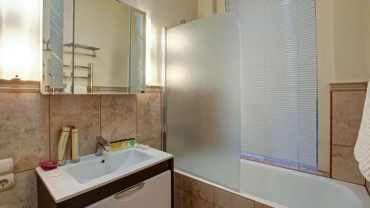 Comfort Tek Büyük Yataklı Oda, 1 En Büyük (King) Boy Yatak, Sigara İçilmez, Küvet