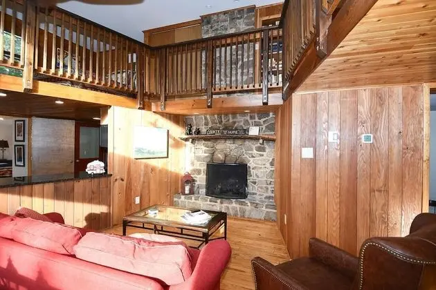 Kulübe, Birden Çok Yatak (Sleepy View Retreat)