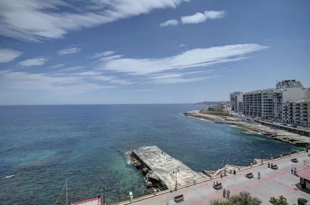 Double / Twin Sea View