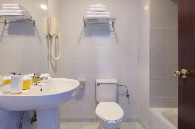 Standard Tek Büyük veya İki Ayrı Yataklı Oda, Deniz Manzaralı