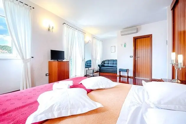 Comfort double room, Sea view, Balcony