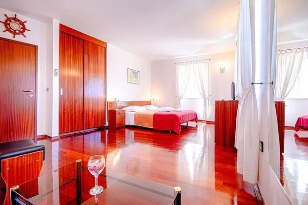 Comfort Tek Büyük Yataklı Oda, Deniz Manzaralı