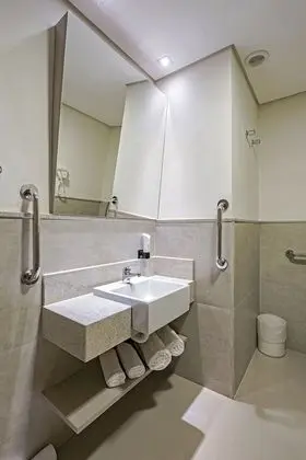 Standard Tek Büyük Yataklı Oda, Engellilere Uygun