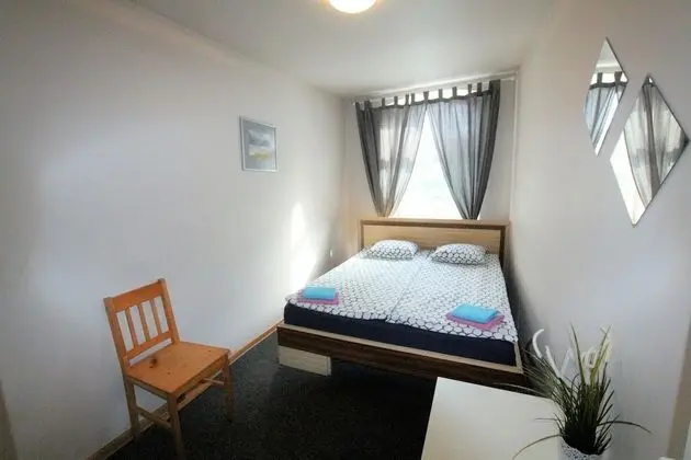 Basic Tek Büyük Yataklı Oda, 1 Büyük (Queen) Boy Yatak, Ortak Banyo