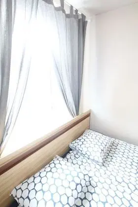 Basic Tek Büyük Yataklı Oda, 1 Büyük (Queen) Boy Yatak, Ortak Banyo