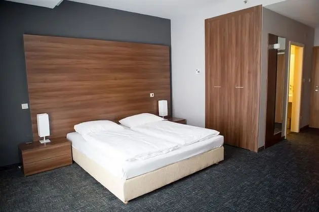 Comfort Tek Büyük Yataklı Oda