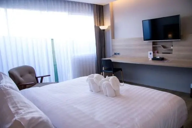 Deluxe Tek Büyük Yataklı Oda