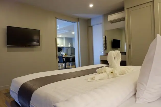 Studio King Room