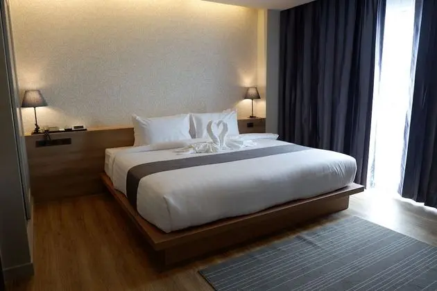 Studio King Room