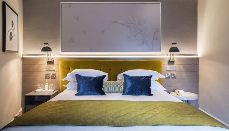 Suite, 1 King Bed, Non Smoking