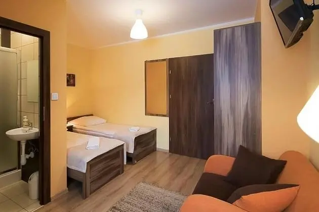 Tek Büyük Yataklı Oda (1)