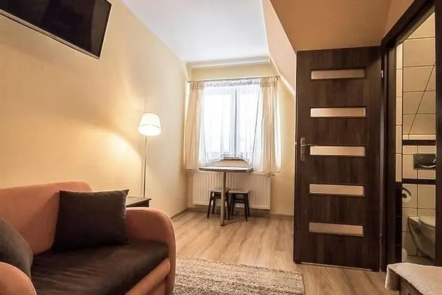 Tek Büyük Yataklı Oda (1)