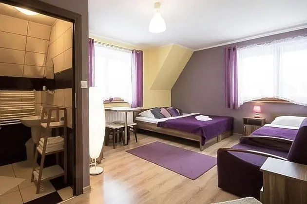 Üç Kişilik Oda (2)