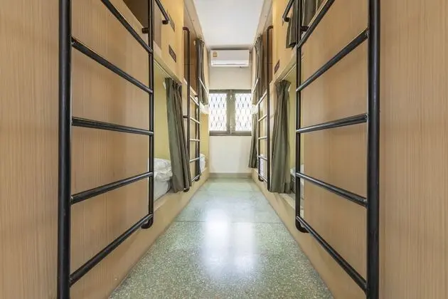 6 Bed in Mix Dormitory (Shared Dormitory)