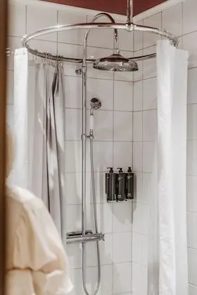 Basic Tek Kişilik Oda (Private External Bathroom)