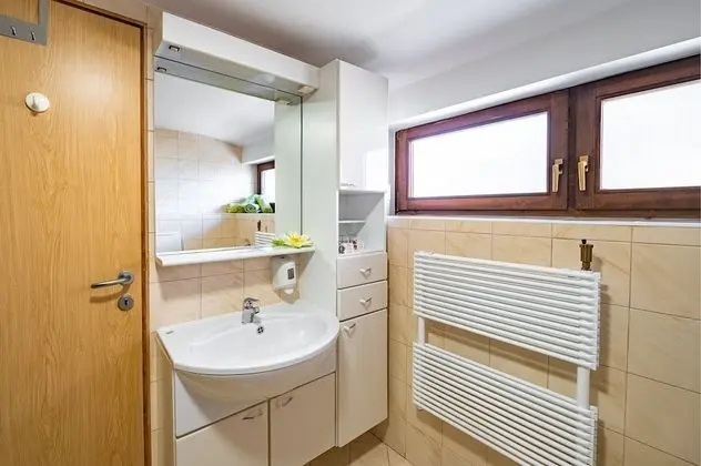 Süit (Suite with balcony at Slovenian Tradi)