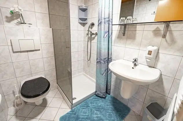Tek Büyük Yataklı Oda (Double bedroom with terrace at Sloven)