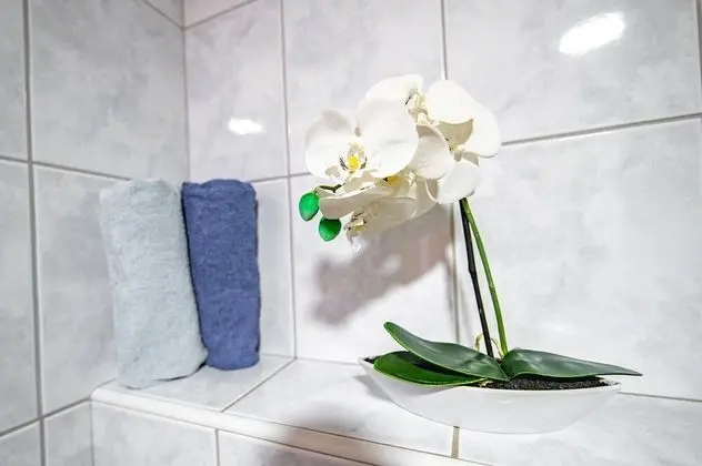 Tek Büyük Yataklı Oda (Double bedroom with terrace at Sloven)