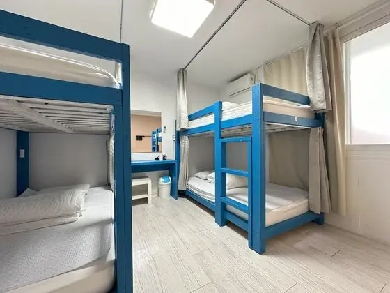 Ortak Ranzalı Oda, Sadece erkekler için (4 people)