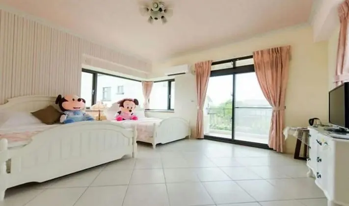 Deluxe Dört Kişilik Oda, 2 Çift Kişilik Yatak, Sigara İçilmez, Avlu Manzaralı