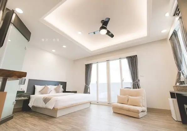 Tek Büyük Yataklı Oda (Corner 301)