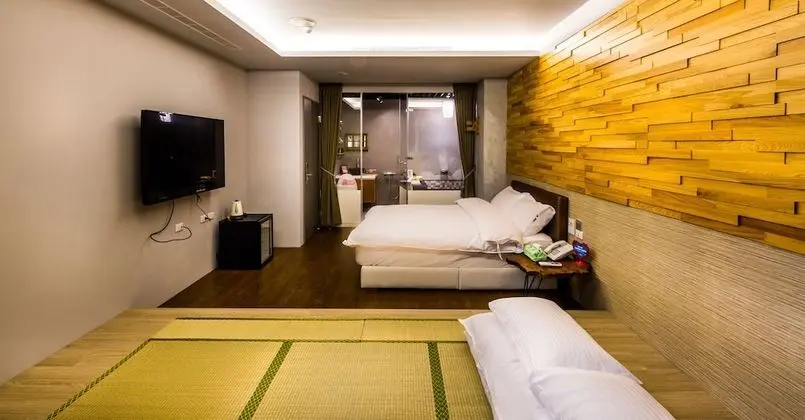 Deluxe Dört Kişilik Oda, 2 Çift Kişilik Yatak, Sigara İçilmez, Sıcak Su Havuzu