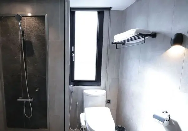 Deluxe Tek Büyük Yataklı Oda, 1 Büyük (Queen) Boy Yatak