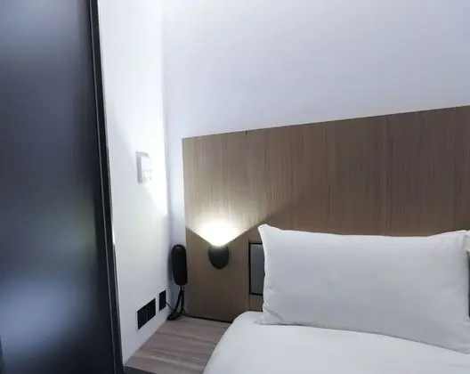 Economy Tek Büyük Yataklı Oda