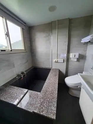 Standard Tek Büyük Yataklı Oda (Local Resident Only)