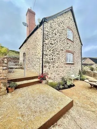 Kır Evi, Banyolu/Duşlu (Slowley Farm Cottage)