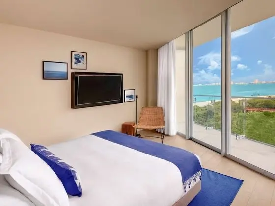 Superior Oda, 1 En Büyük (King) Boy Yatak, Okyanus Manzaralı