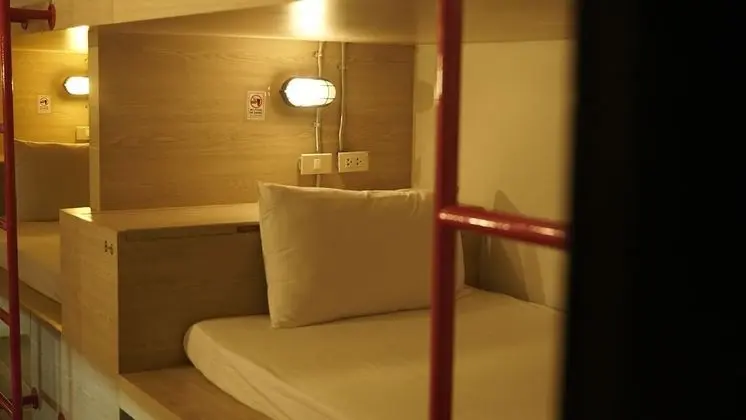 Bed in 4 Beds Mixed Dorm