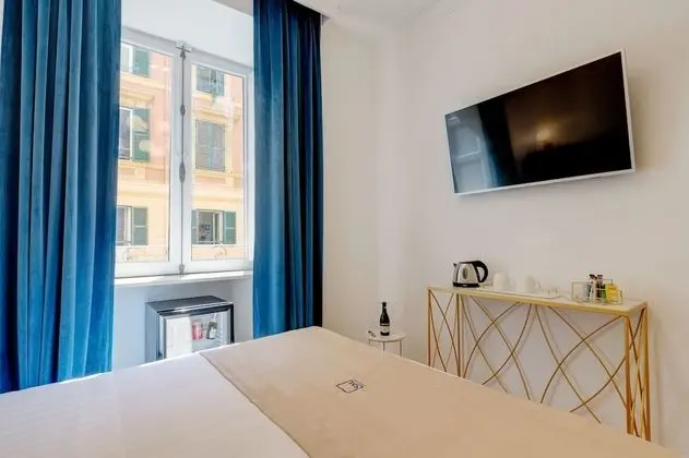 Deluxe Tek Büyük Yataklı Oda