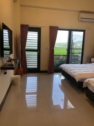 Dört Kişilik Oda, Dağ Manzaralı
